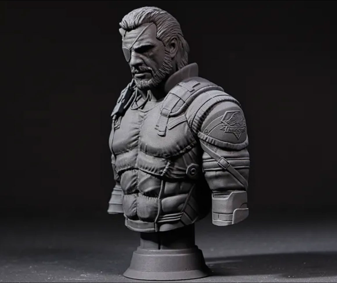 Busto di Venom Snake